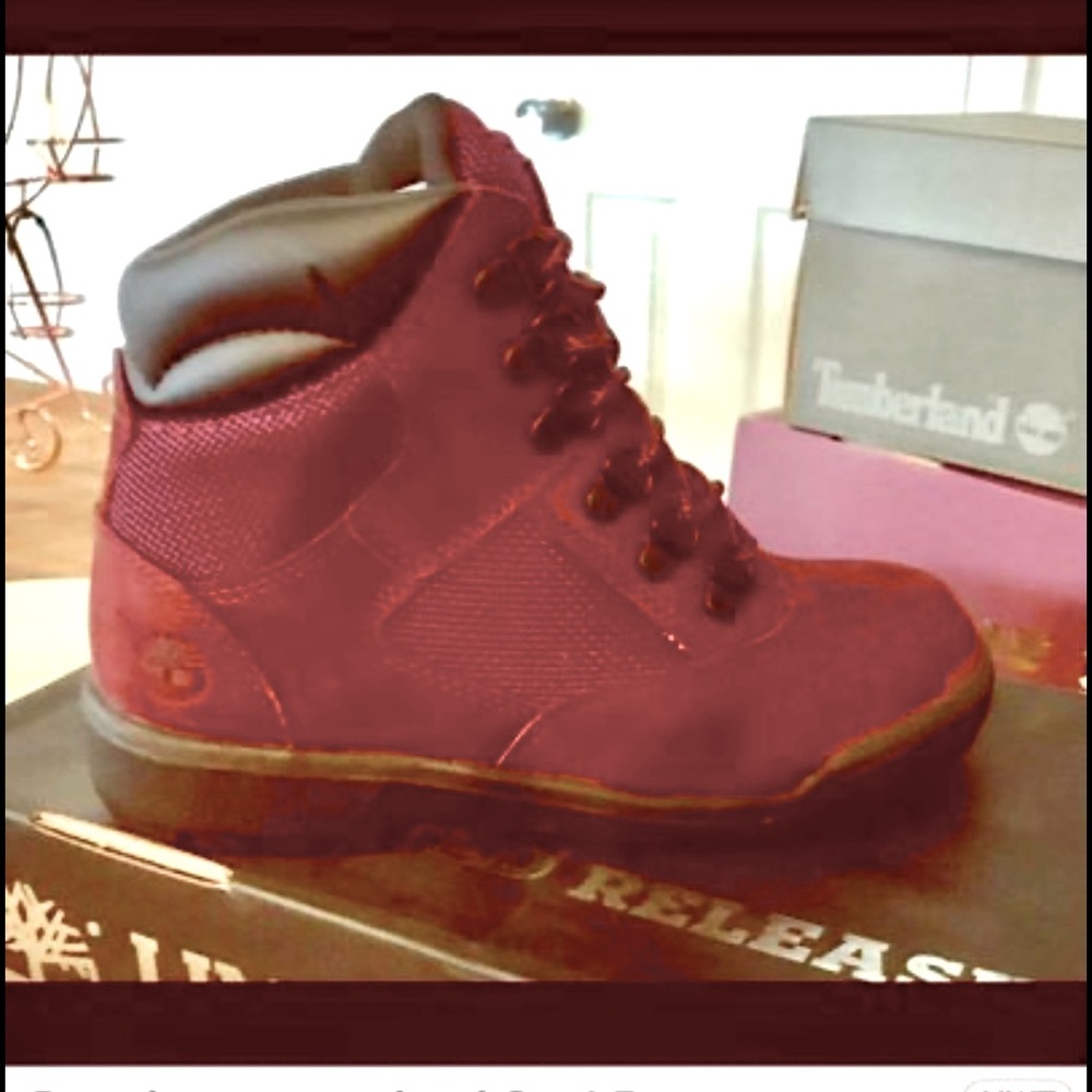 Brand New!! Burgundy Preschool Limited Edition Timberland Boots Size 1.5